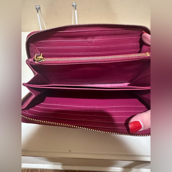 Prada Soft Calf Quilted Raspberry Zippy Wallet - Picture 11 of 16
